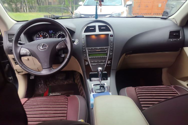 Used Lexus ES 2010 240 Elegant Edition Center Console