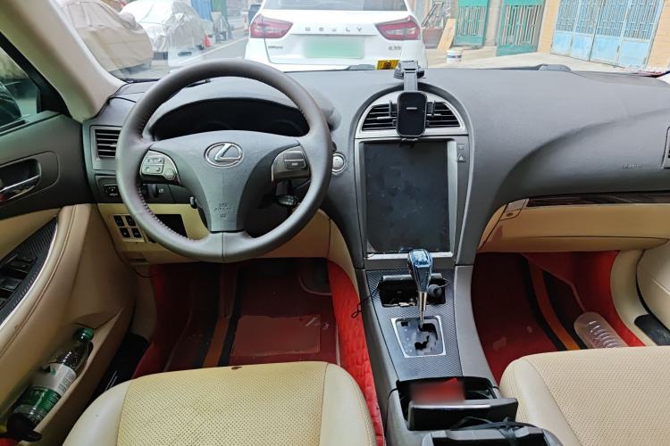 Used Lexus ES 2010 240 Elegant Edition Center Console