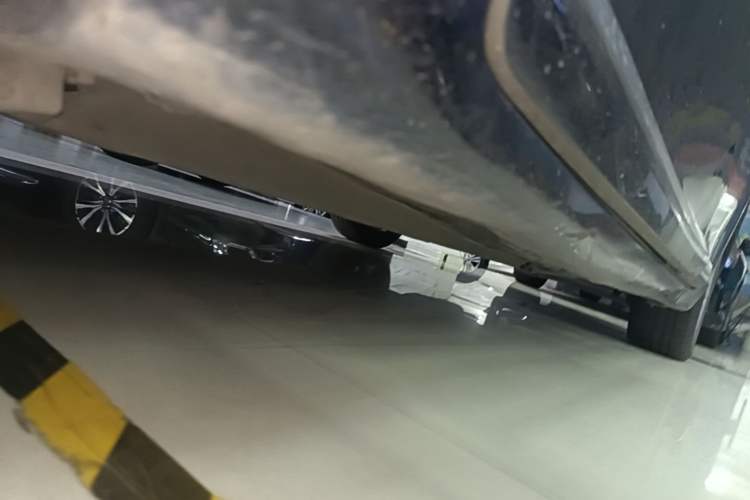 Used Lexus ES 2010 240 Luxury Edition Chassis Front Left