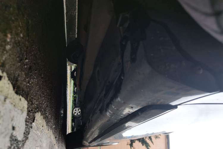 Used Lexus ES 2010 240 Luxury Edition Chassis Front Left
