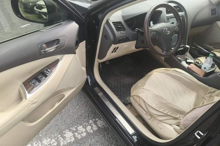 Used Lexus ES 2010 240 Elegant Edition Driver Seat