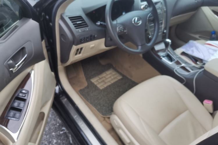 Used Lexus ES 2010 240 Elegant Edition Driver Seat