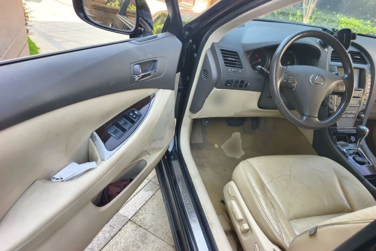 Used Lexus ES 2010 240 Elegant Edition Driver Seat