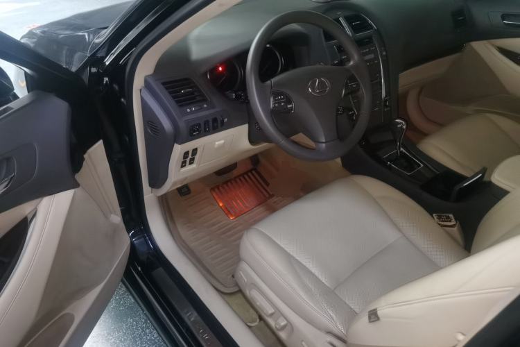 Used Lexus ES 2010 240 Elegant Edition Driver Seat