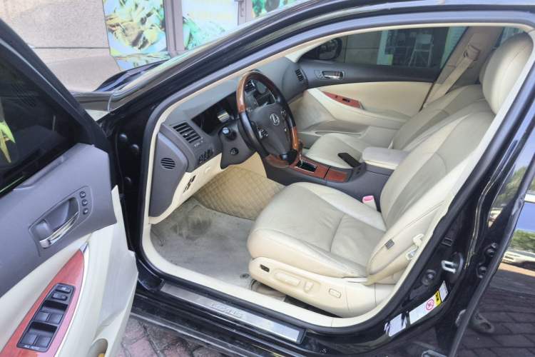 Used Lexus ES 2010 240 Luxury Edition Driver Seat
