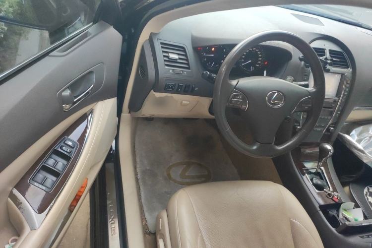 Used Lexus ES 2010 240 Elegant Edition Driver Seat