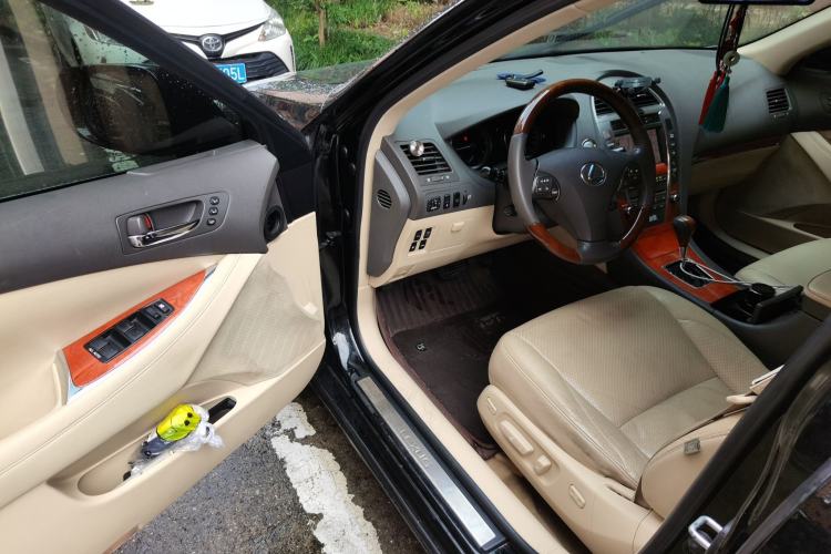Used Lexus ES 2010 240 Luxury Edition Driver Seat