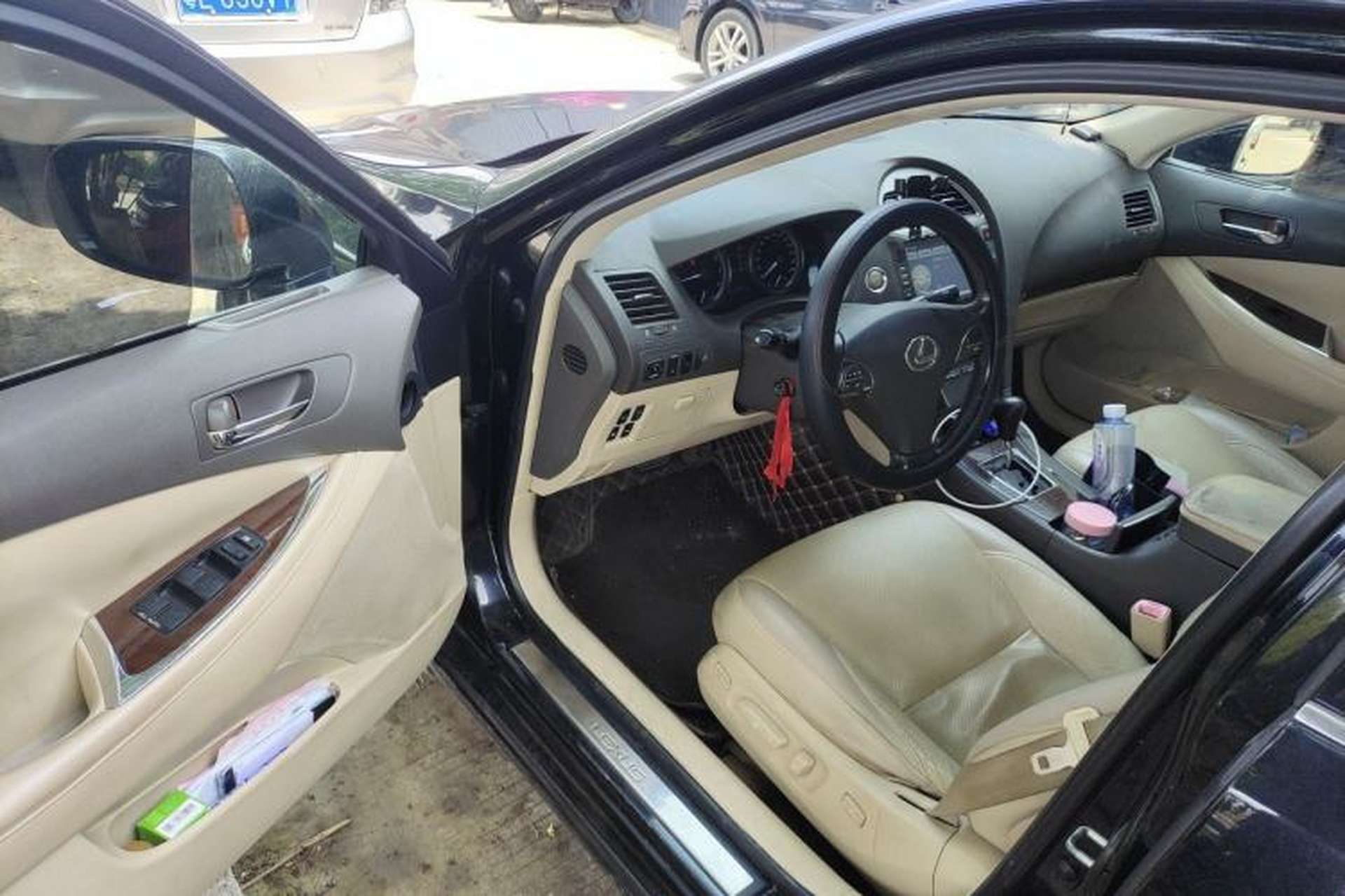 Used Lexus ES 2010 240 Elegant Edition Driver Seat