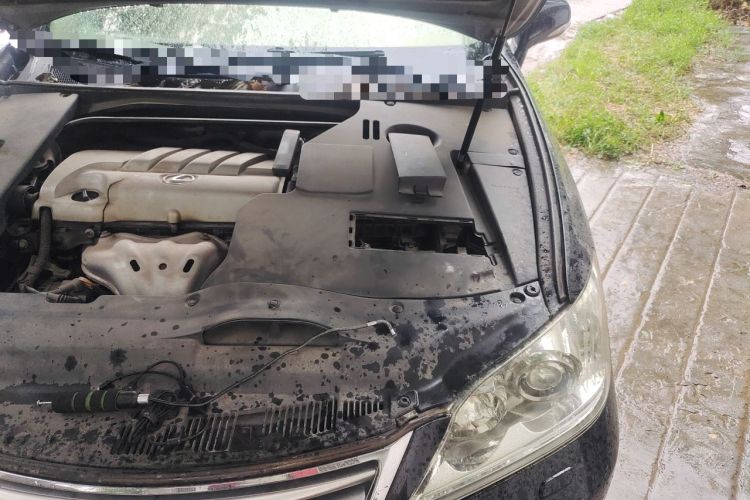 Used Lexus ES 2010 240 Elegant Edition Engine Bay Left