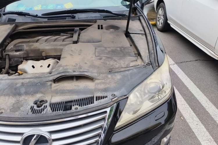 Used Lexus ES 2010 240 Elegant Edition Engine Bay Left