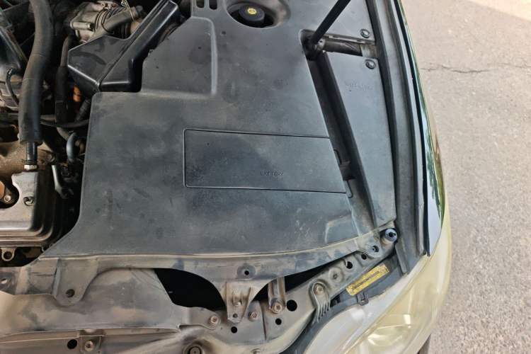 Used Lexus ES 2010 350 Elegant Edition Engine Bay Left