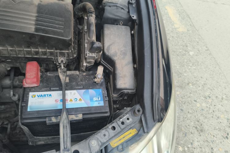 Used Lexus ES 2010 240 Elegant Edition Engine Bay Left