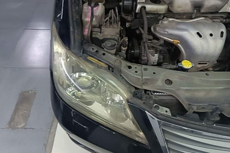 Used Lexus ES 2010 240 Luxury Edition Engine Bay Right