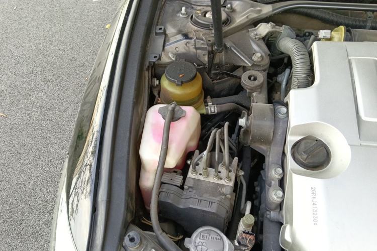 Used Lexus ES 2010 350 Elegant Edition Engine Bay Right