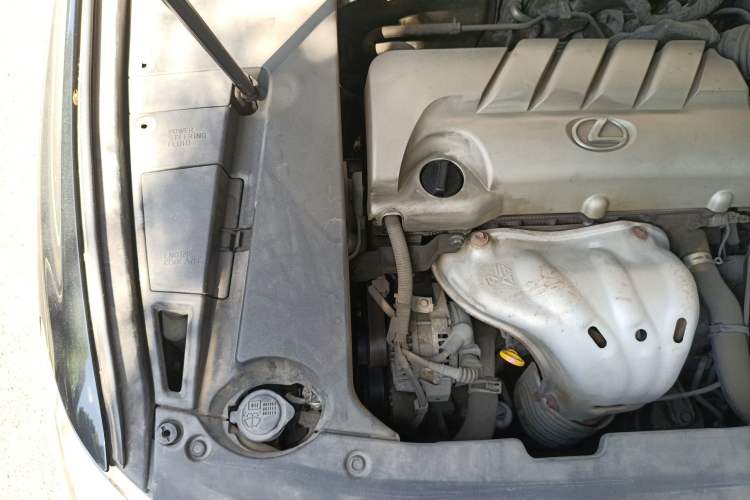 Used Lexus ES 2010 240 Elegant Edition Engine Bay Right