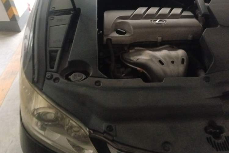 Used Lexus ES 2010 240 Elegant Edition Engine Bay Right
