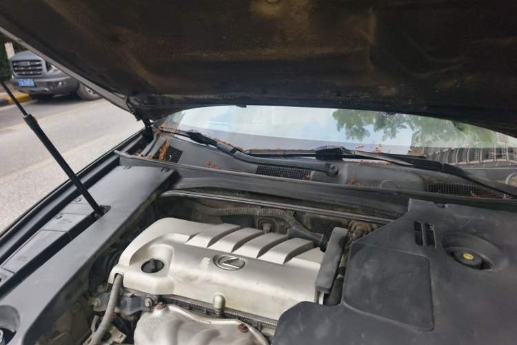 Used Lexus ES 2010 240 Luxury Edition Engine Bay Right