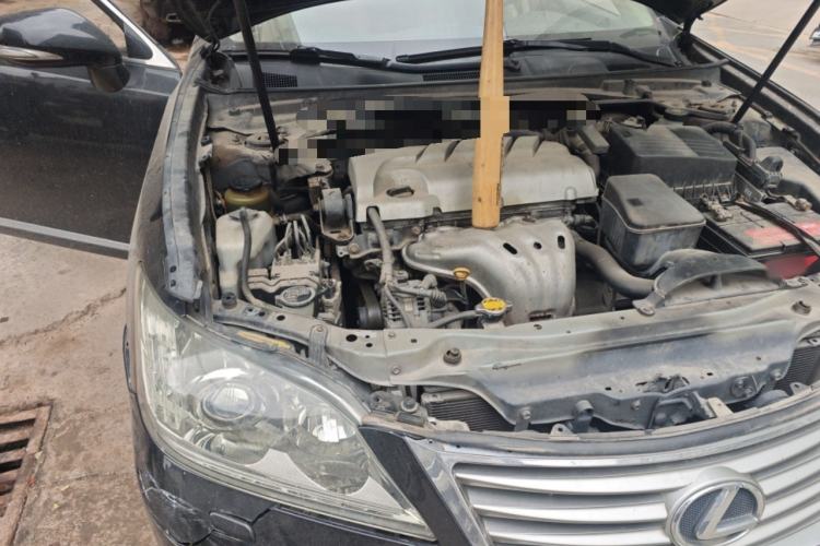 Used Lexus ES 2010 240 Luxury Edition Engine Bay Right