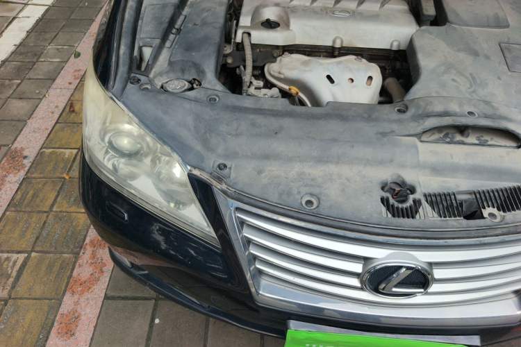 Used Lexus ES 2010 240 Luxury Edition Engine Bay Right