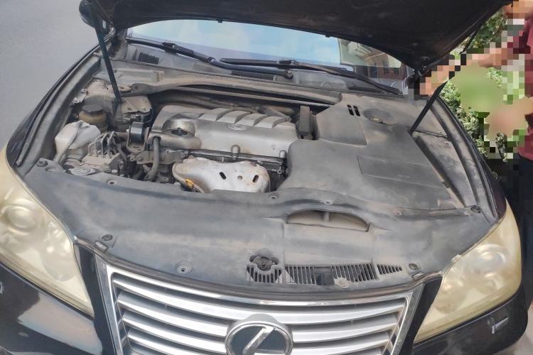 Used Lexus ES 2010 240 Elegant Edition Engine Bay