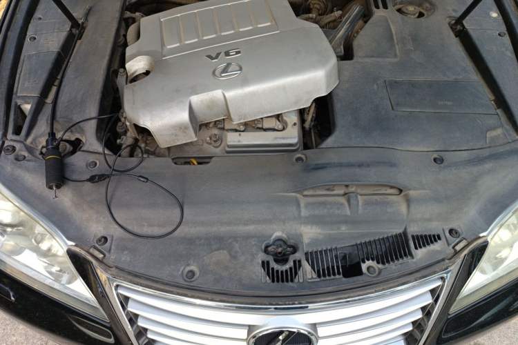 Used Lexus ES 2010 350 Elegant Edition Engine Bay