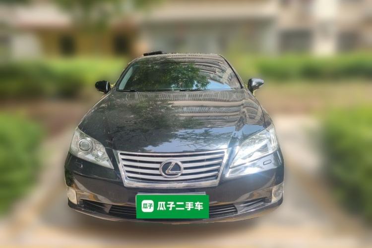 Used Lexus ES 2010 240 Luxury Edition Front