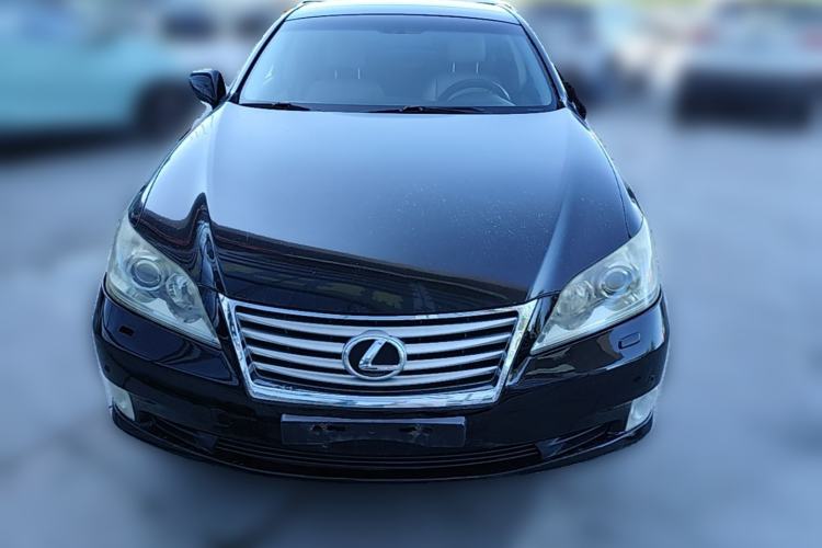 Used Lexus ES 2010 240 Luxury Edition Front