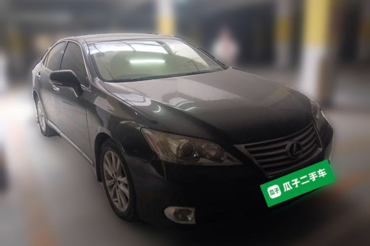 Used Lexus ES 2010 240 Elegant Edition Front Right 45 Deg