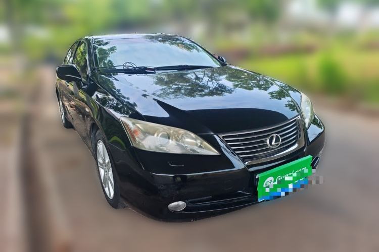 Used Lexus ES 2010 350 Elegant Edition Front Right 45 Deg
