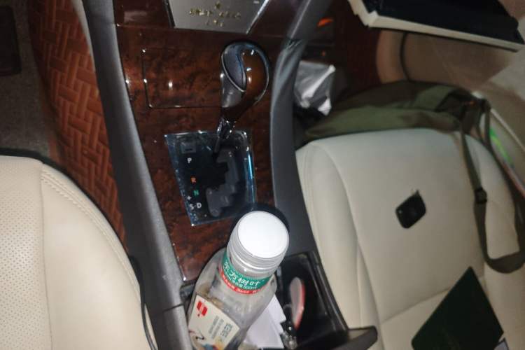 Used Lexus ES 2010 350 Luxury Edition Gear Lever