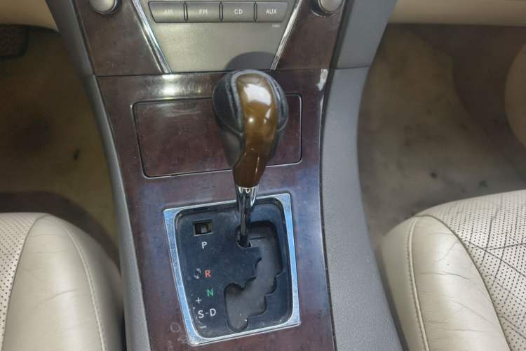 Used Lexus ES 2010 240 Luxury Edition Gear Lever