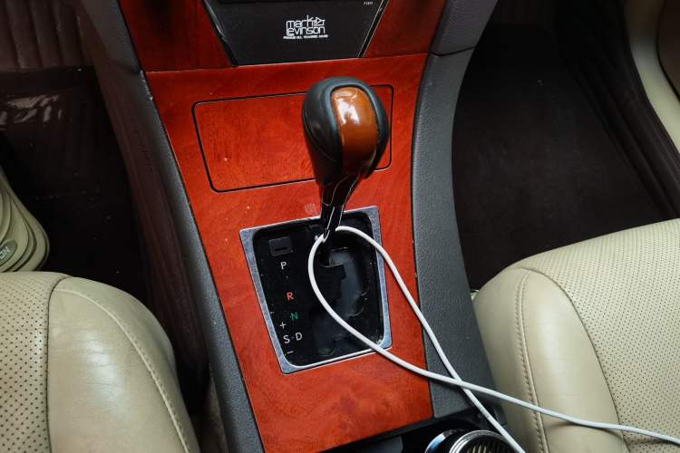 Used Lexus ES 2010 240 Luxury Edition Gear Lever
