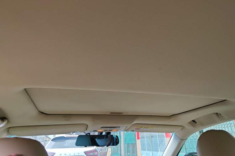 Used Lexus ES 2010 240 Elegant Edition Headliner