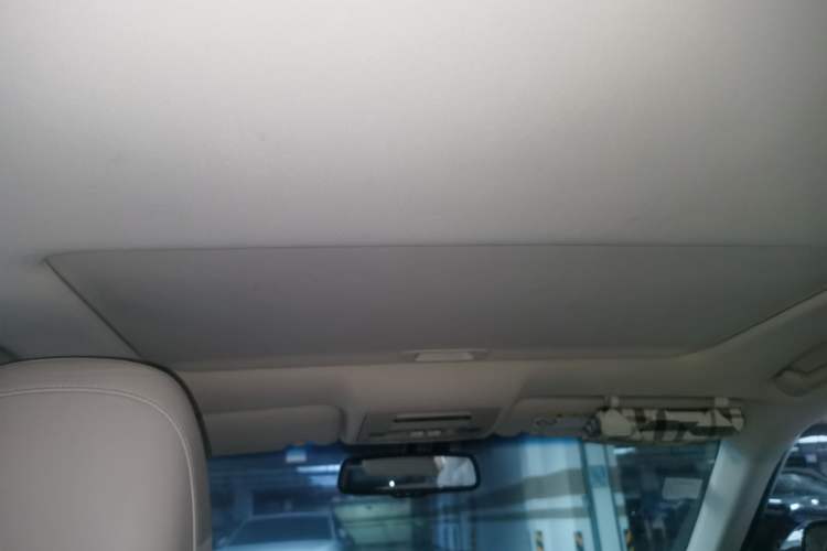 Used Lexus ES 2010 240 Elegant Edition Headliner