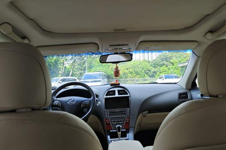 Used Lexus ES 2010 240 Elegant Edition Headliner