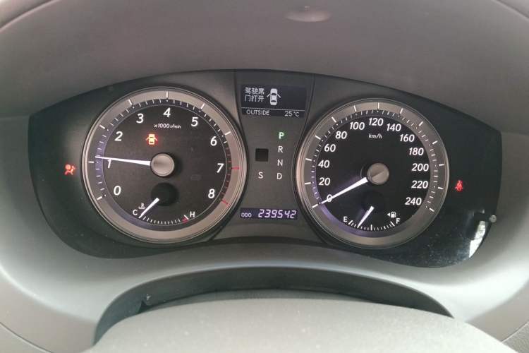 Used Lexus ES 2010 350 Elegant Edition Instrument Cluster