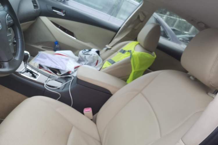 Used Lexus ES 2010 240 Elegant Edition Left Front Seat