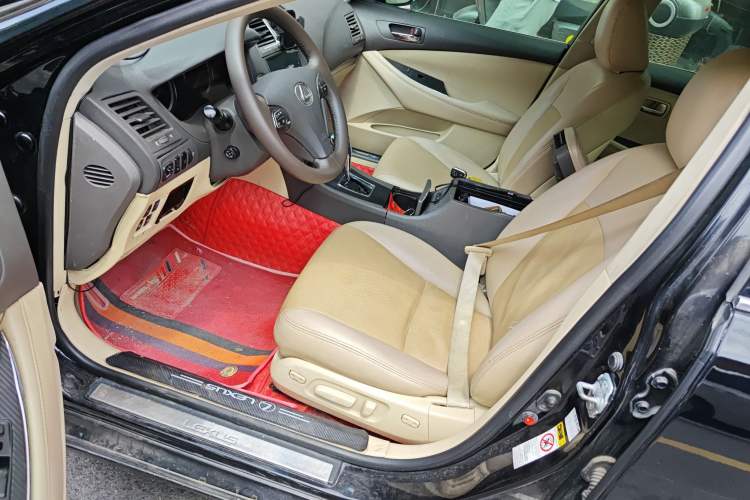 Used Lexus ES 2010 240 Elegant Edition Left Front Seat