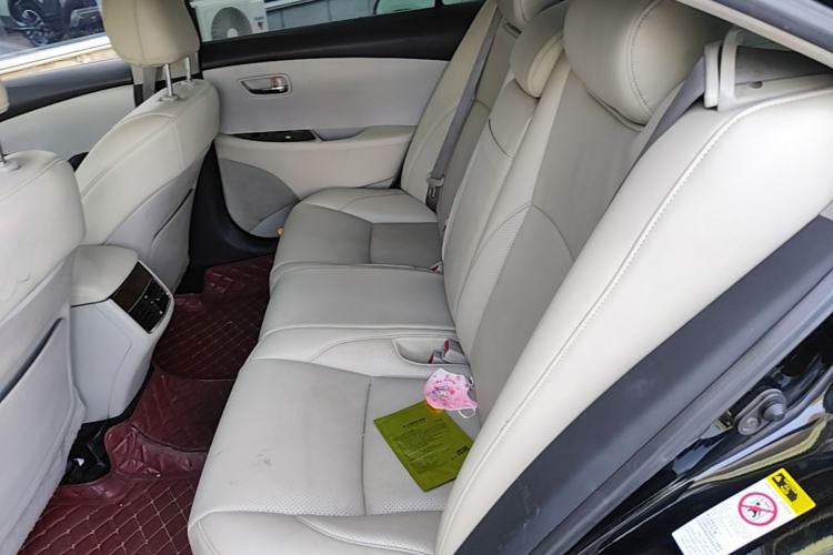 Used Lexus ES 2010 240 Luxury Edition Left Rear Seat