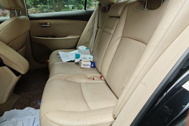 Used Lexus ES 2010 240 Luxury Edition Left Rear Seat