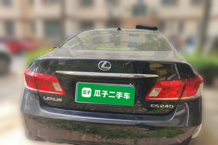 Used Lexus ES 2010 240 Luxury Edition Rear