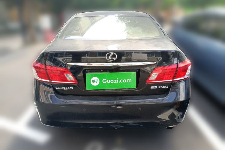 Used Lexus ES 2010 240 Elegant Edition Rear