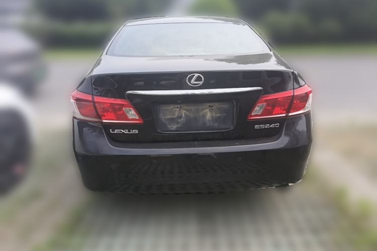 Used Lexus ES 2010 240 Elegant Edition Rear