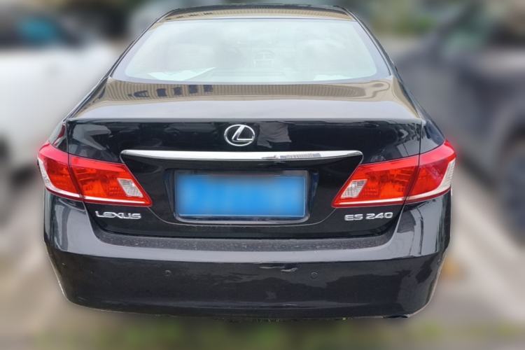 Used Lexus ES 2010 240 Elegant Edition Rear