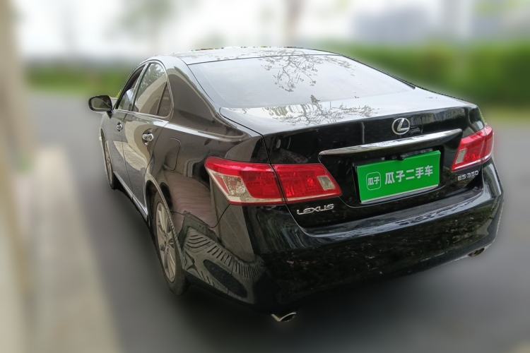 Used Lexus ES 2010 350 Elegant Edition Rear Left 45 Deg