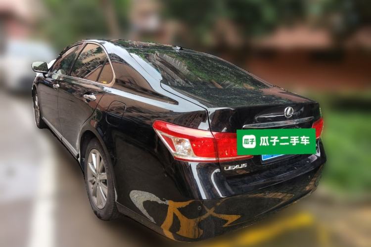 Used Lexus ES 2010 240 Luxury Edition Rear Left 45 Deg