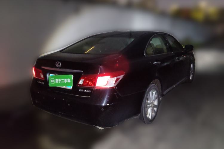 Used Lexus ES 2010 240 Elegant Edition Rear Right 45 Deg