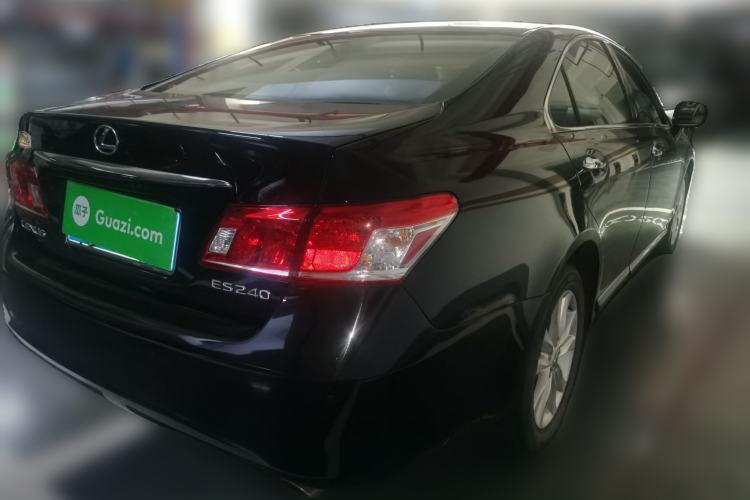 Used Lexus ES 2010 240 Elegant Edition Rear Right 45 Deg