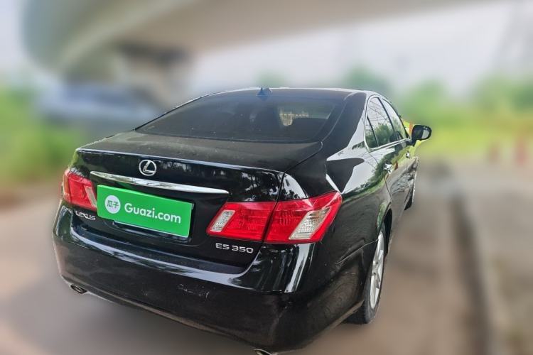 Used Lexus ES 2010 350 Elegant Edition Rear Right 45 Deg