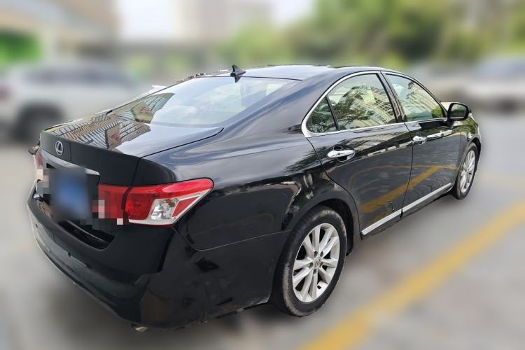 Used Lexus ES 2010 240 Elegant Edition Rear Right 45 Deg